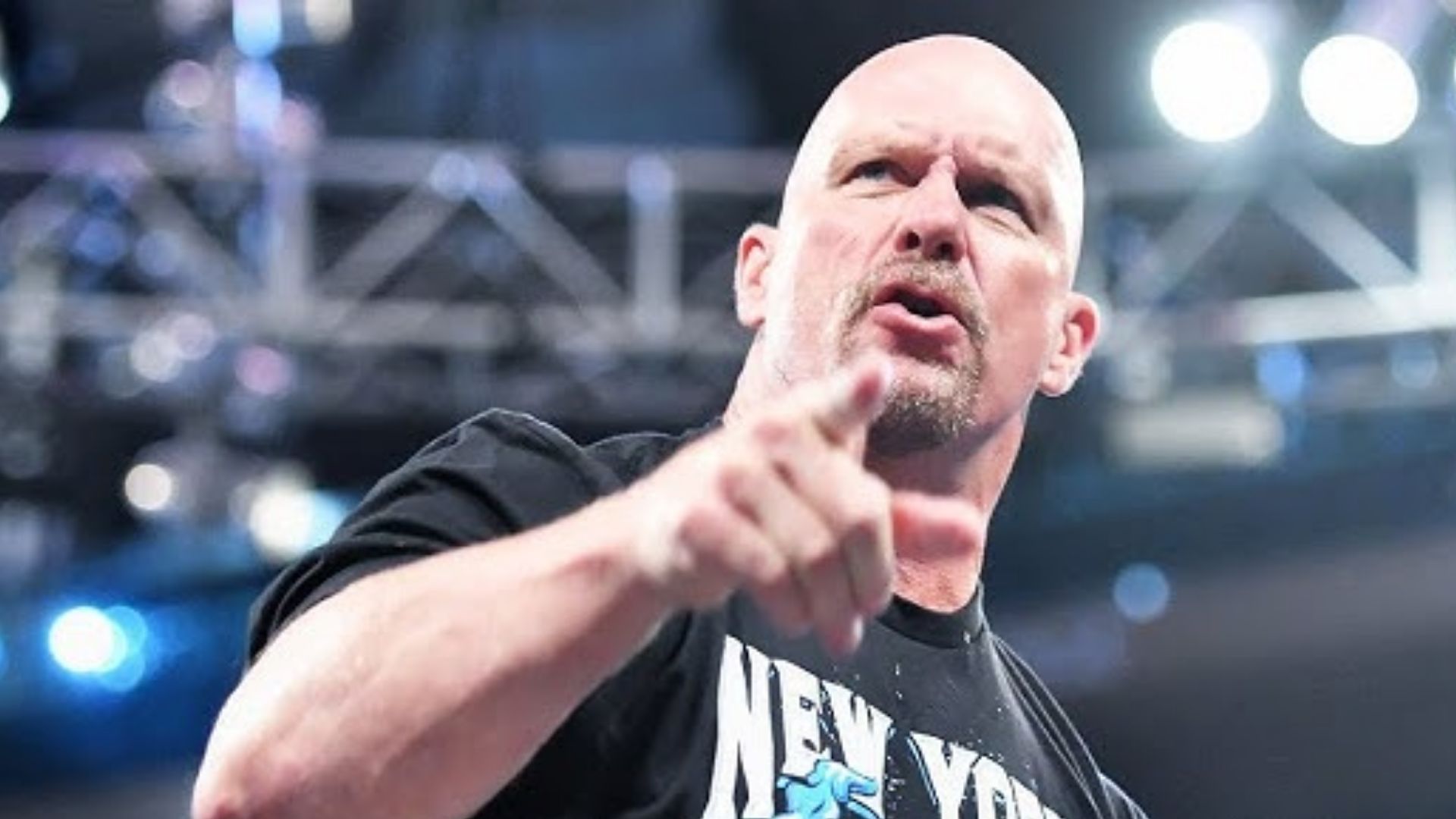 Steve Austin necesita cirugía mayor inmediatamente