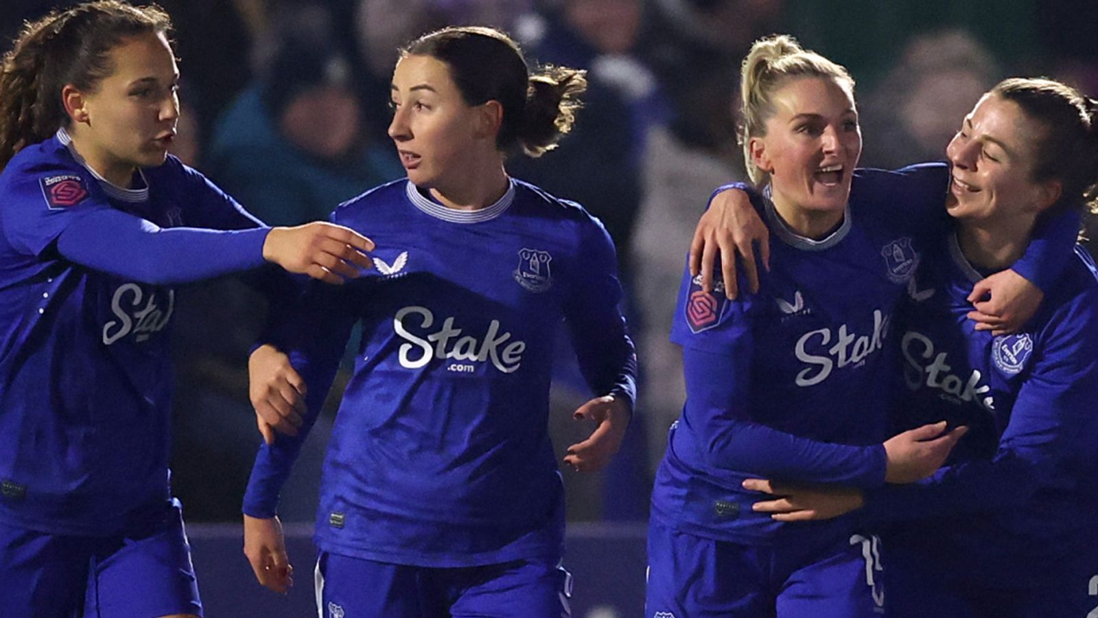 Everton 1-1 Aston Villa: Sarri marca al final, Everton gana un valioso punto WSL