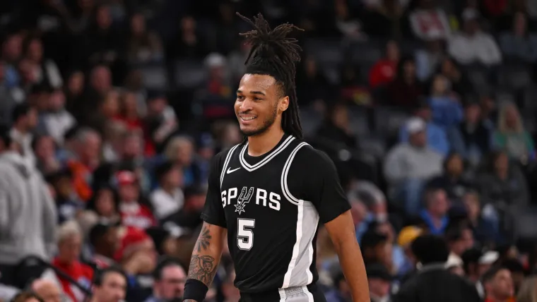 Stephon Castle, estrella de Spurs, gana Rookie del Año