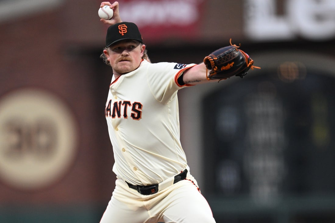 Logan Webb, Giants buscan victoria en serie contra Rockies