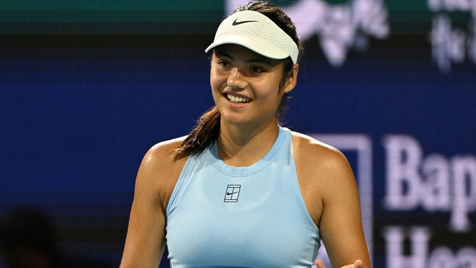 Emma Raducanu gana a Maya Joint en el Abierto de Italia