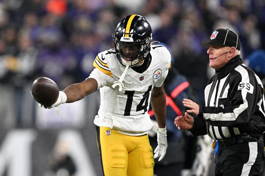 Cowboys adquieren al WR George Pickens de Steelers por selecciones de draft