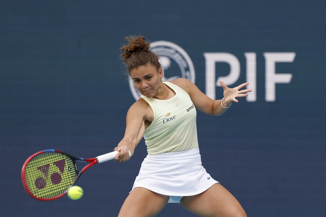 Peyton Stearns, Jasmine Paolini alcanzan semis de Roma en tres sets
