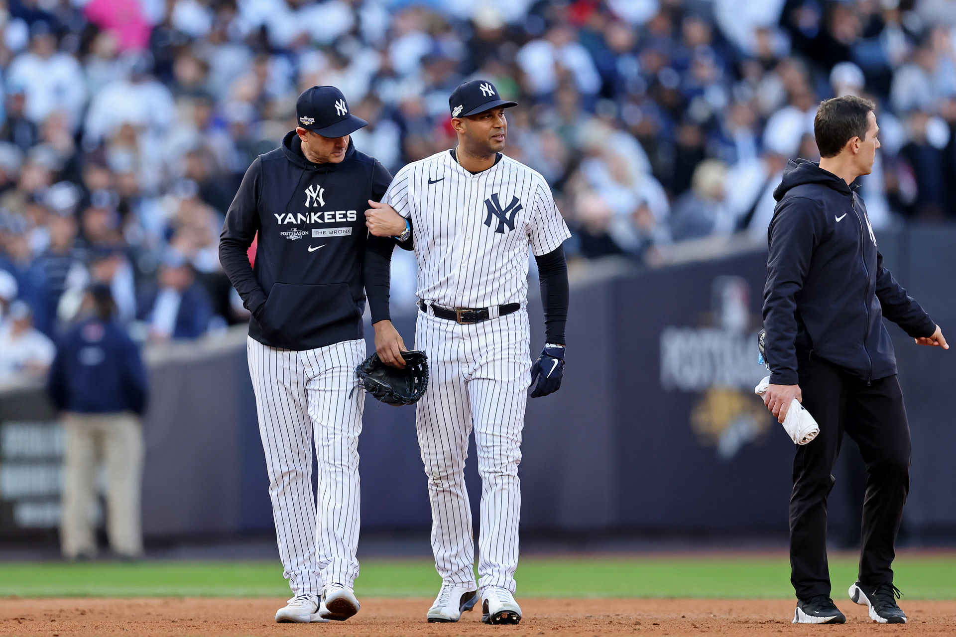 Aaron Boone anuncia triste actualización sobre Oswaldo Cabrera