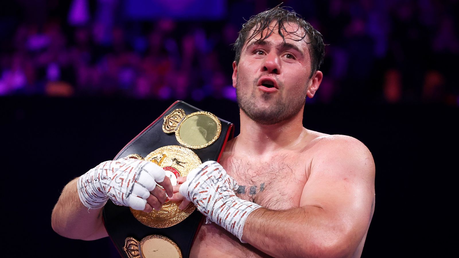 Dave Allen noquea a Jonny Fisher en revancha por derrota polémica de diciembre