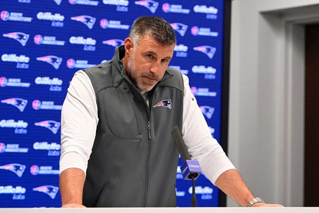 Vrabel siente ‘energía’, ’emoción’ en primer OTA de Patriots