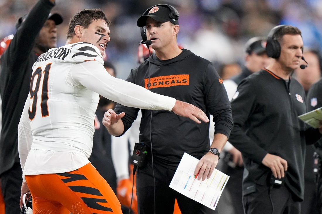 Entrenador de Bengals habló con Trey Hendrickson