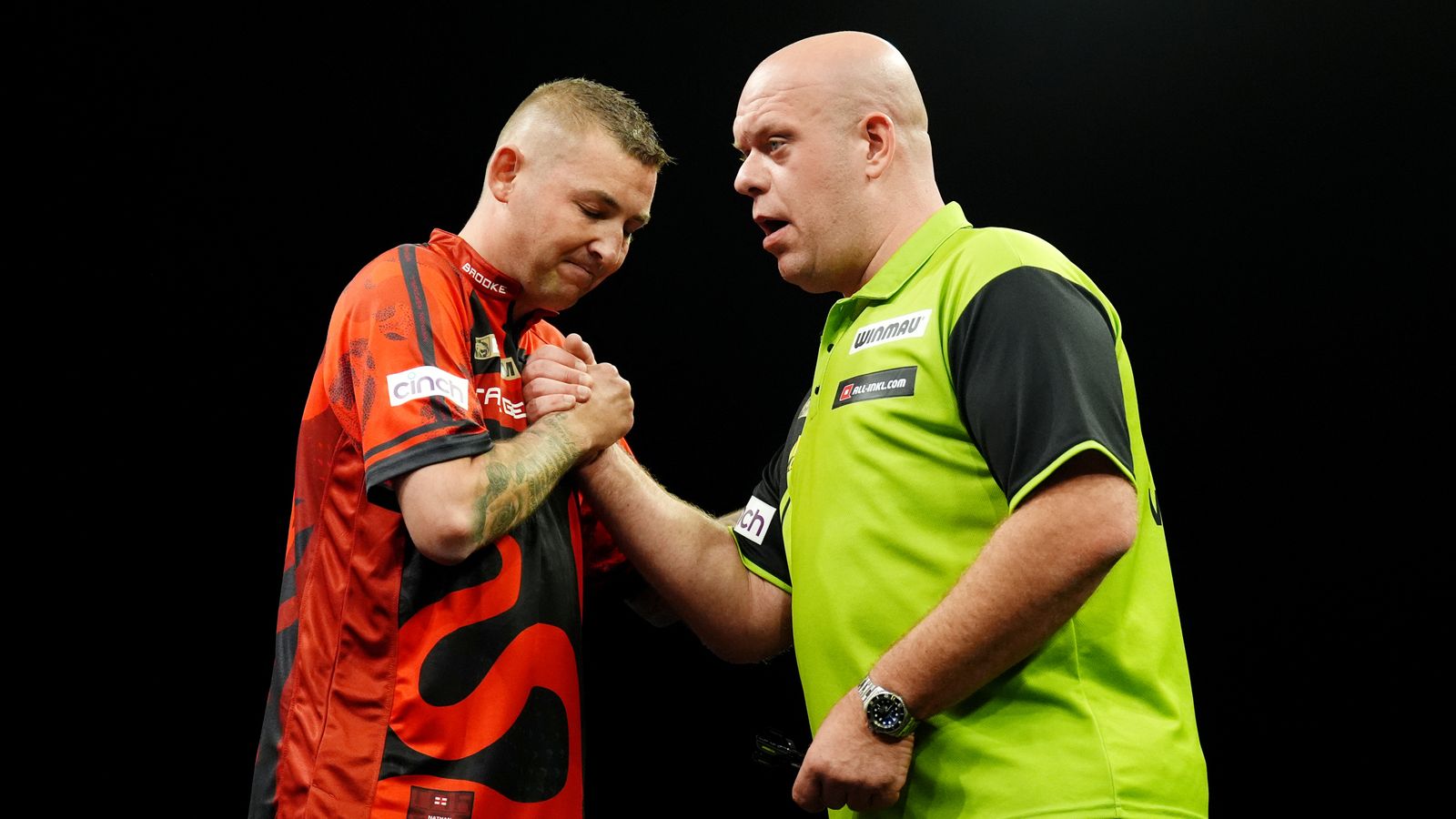 Premier League Darts: Van Gerwen y Aspinall se enfrentan en Sheffield