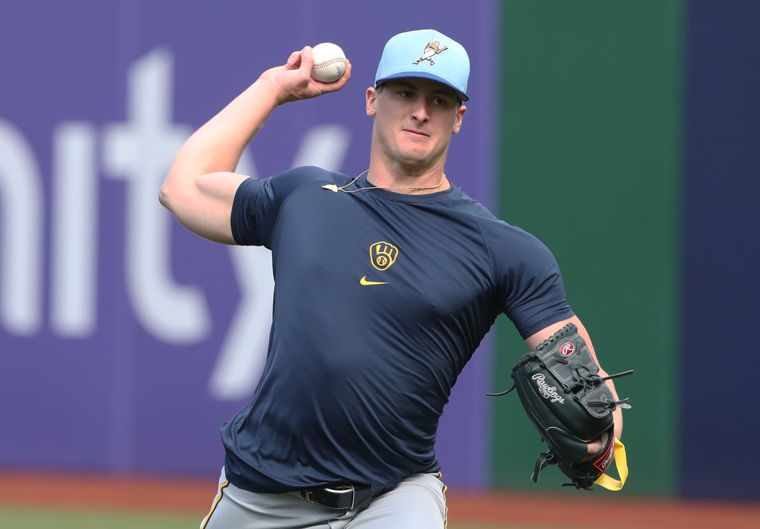Quinn Priester, Brewers apuntan a Pirates