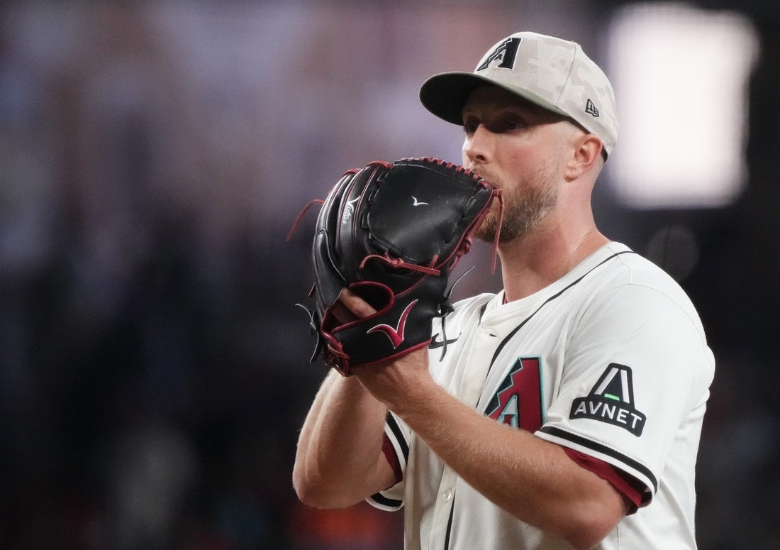 D-backs apuestan por Merrill Kelly para sacudir a los Cards