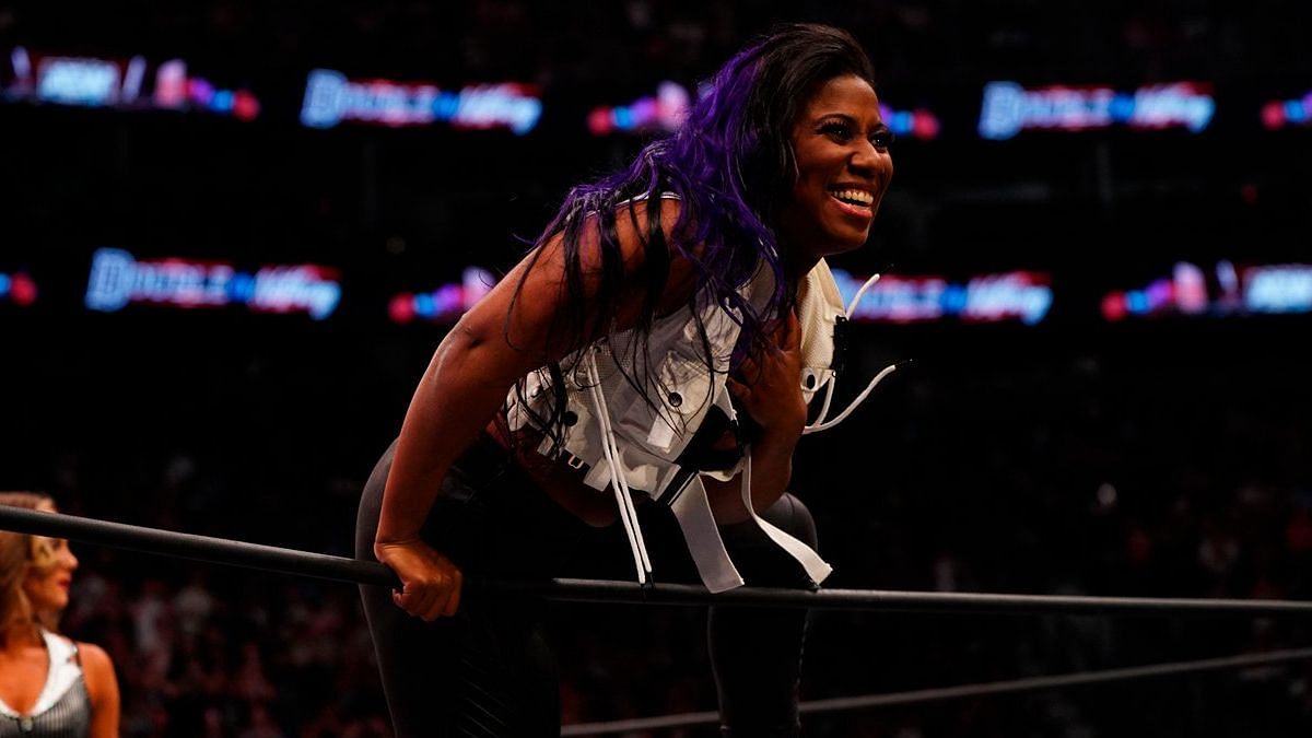 Mejores deseos para la estrella de AEW, Athena