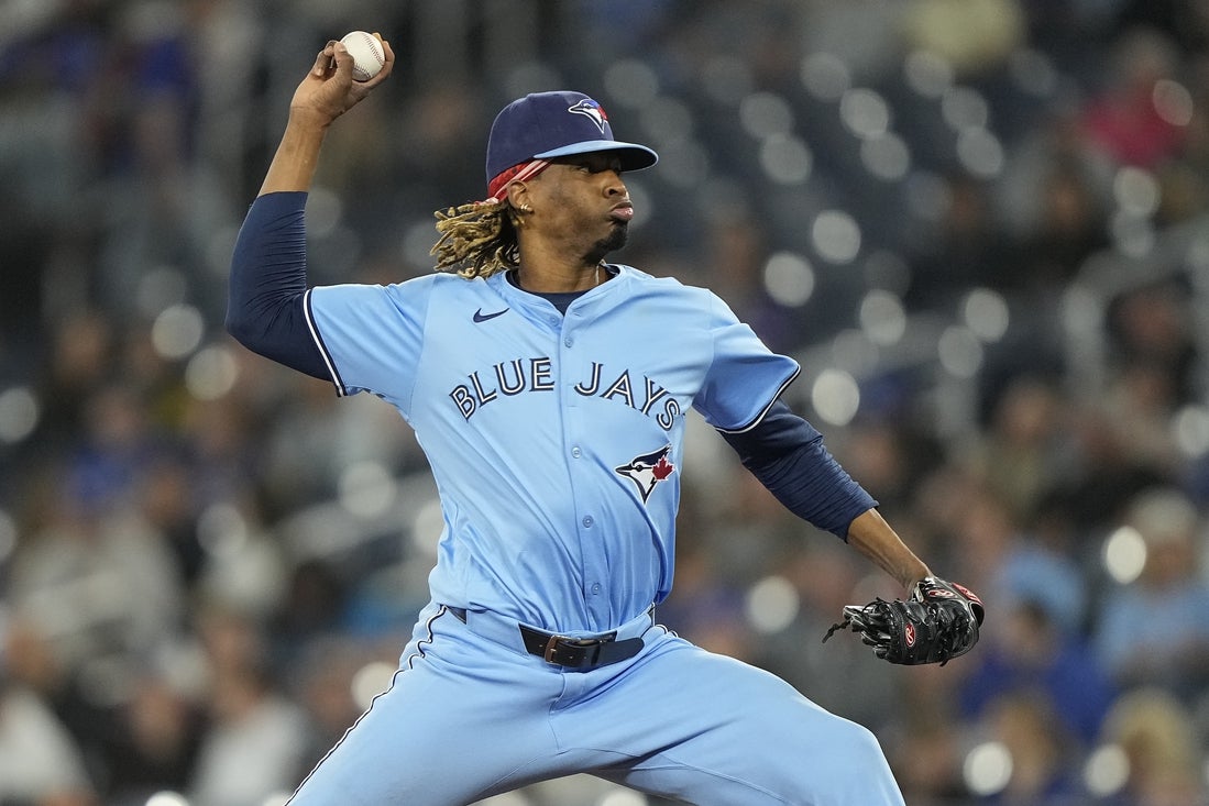 Blue Jays designan a RHP Jose Urena para asignación